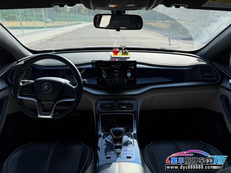 22年比亚迪秦轿车抵押车出售