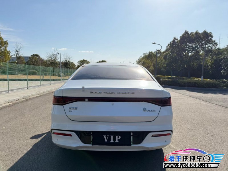 22年比亚迪秦轿车抵押车出售