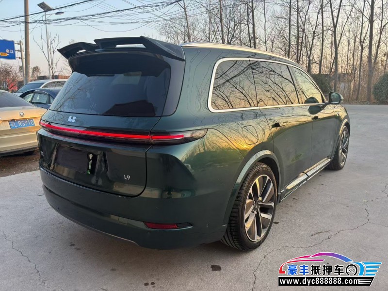 23年理想L9轿车抵押车出售