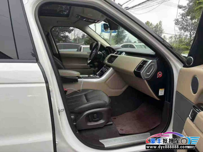 16年路虎揽胜运动轿车抵押车出售