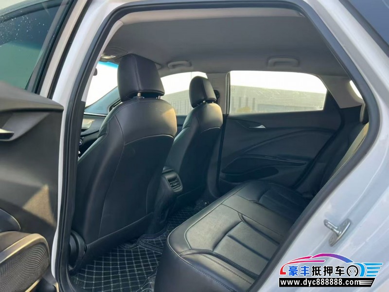 24年别克微蓝轿车抵押车出售