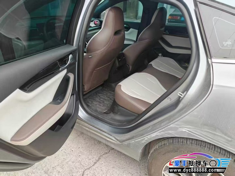 24年比亚迪秦轿车抵押车出售