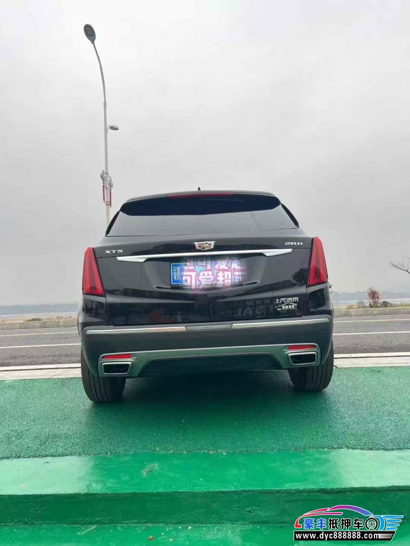22年凯迪拉克XT5轿车抵押车出售