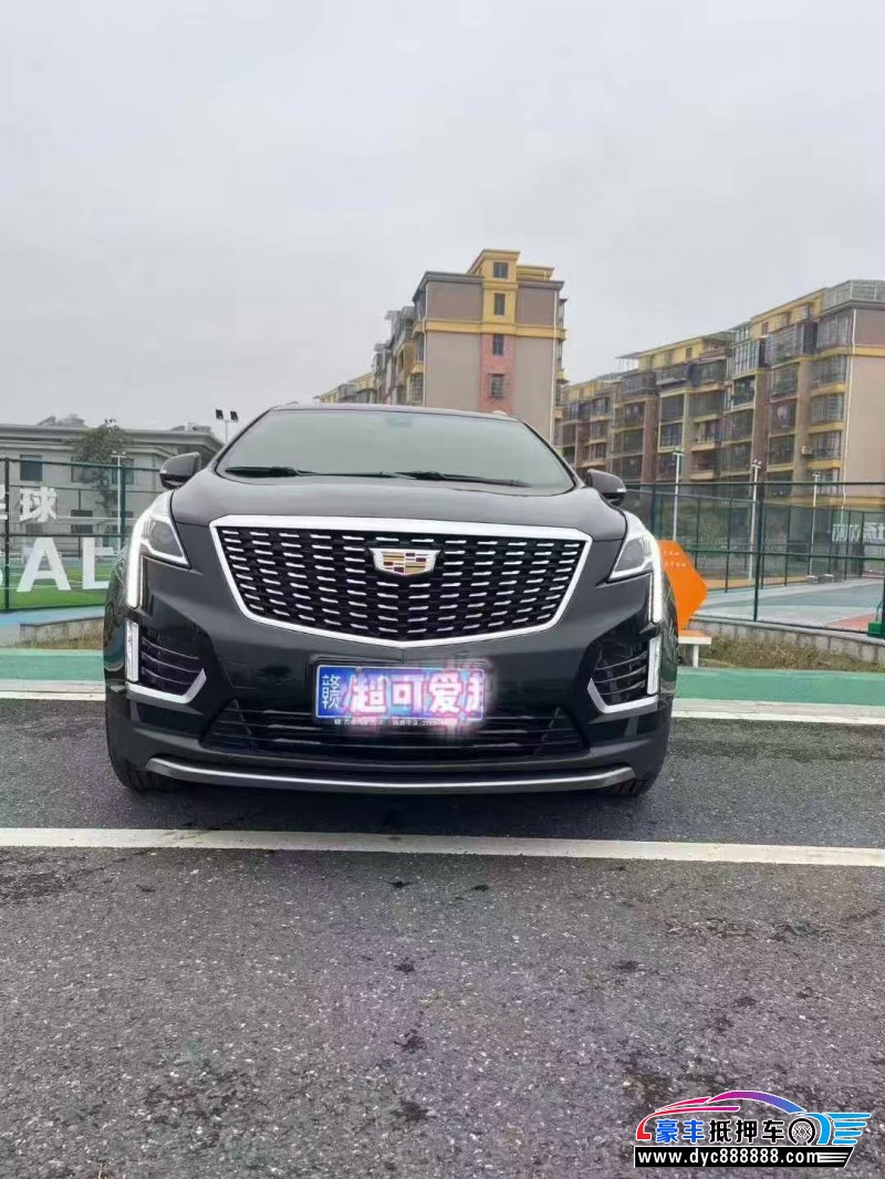 抵押车出售22年凯迪拉克XT5轿车