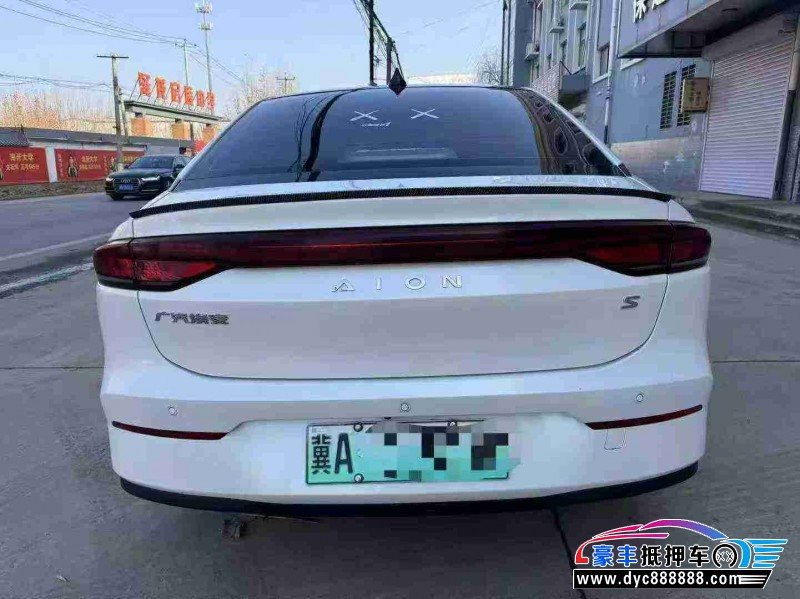 22年埃安魅S580轿车抵押车出售