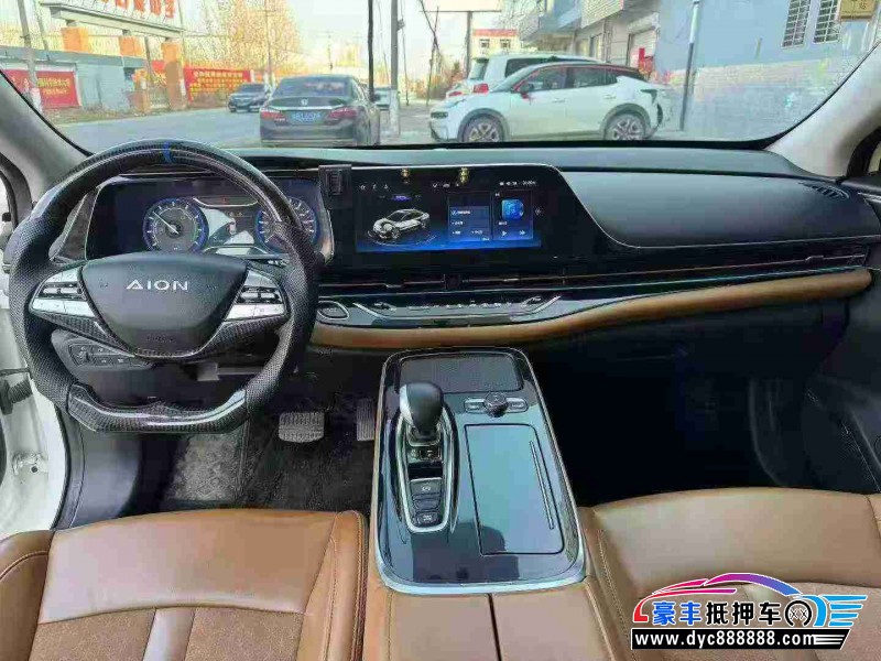 22年埃安魅S580轿车抵押车出售