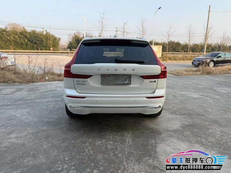 24年沃尔沃XC60轿车抵押车出售
