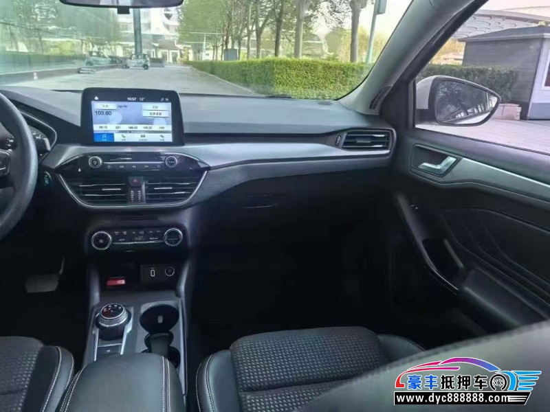 19年福特福克斯轿车抵押车出售