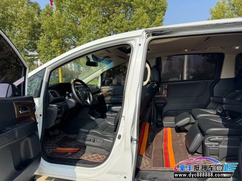 17年本田奥德赛MPV抵押车出售