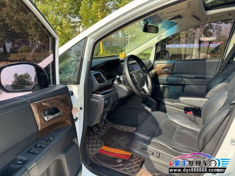 17年本田奥德赛MPV抵押车出售