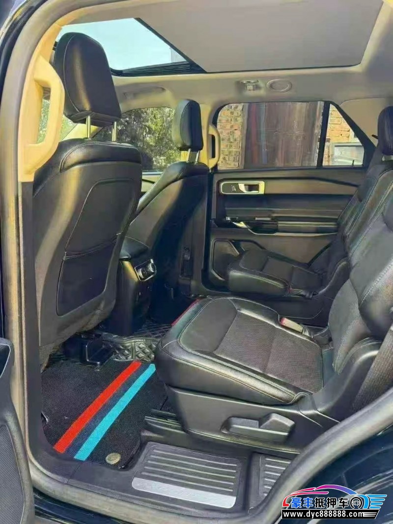 21年福特探险者轿车抵押车出售