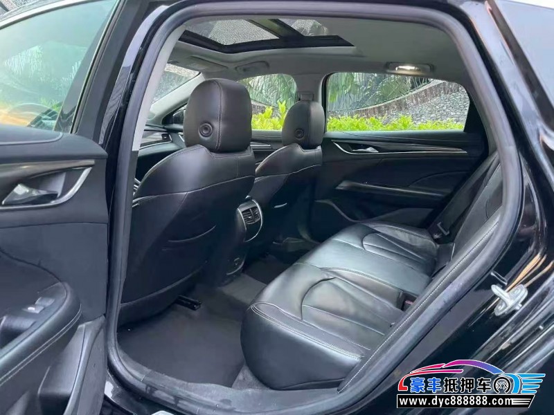 21年别克君越轿车抵押车出售