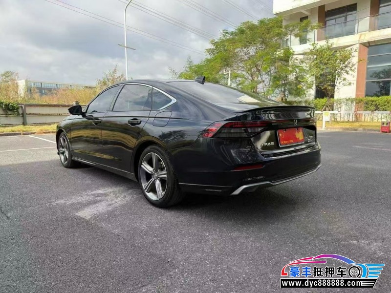 25年本田雅阁轿车抵押车出售