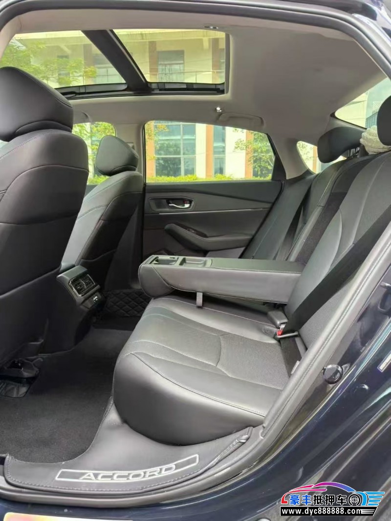 25年本田雅阁轿车抵押车出售