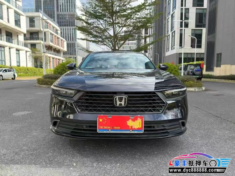 25年本田雅阁轿车抵押车出售