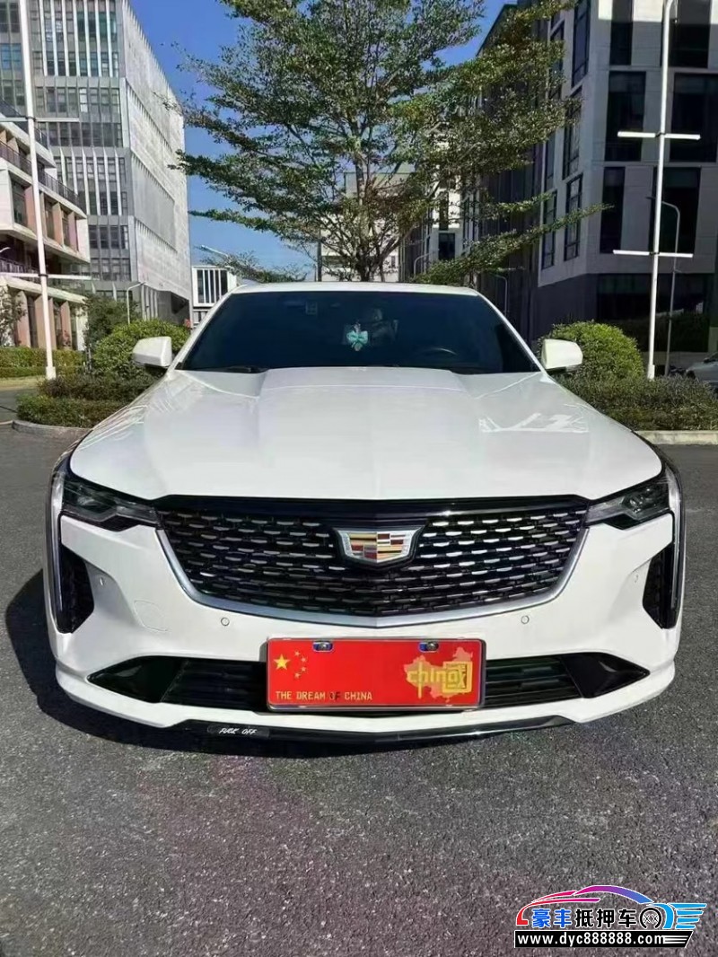 抵押车出售22年凯迪拉克CT4轿车