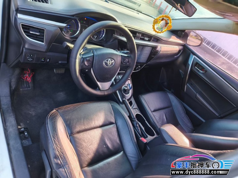 17年丰田卡罗拉轿车抵押车出售