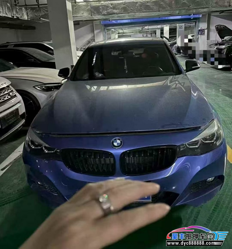 21年宝马3系轿车抵押车出售