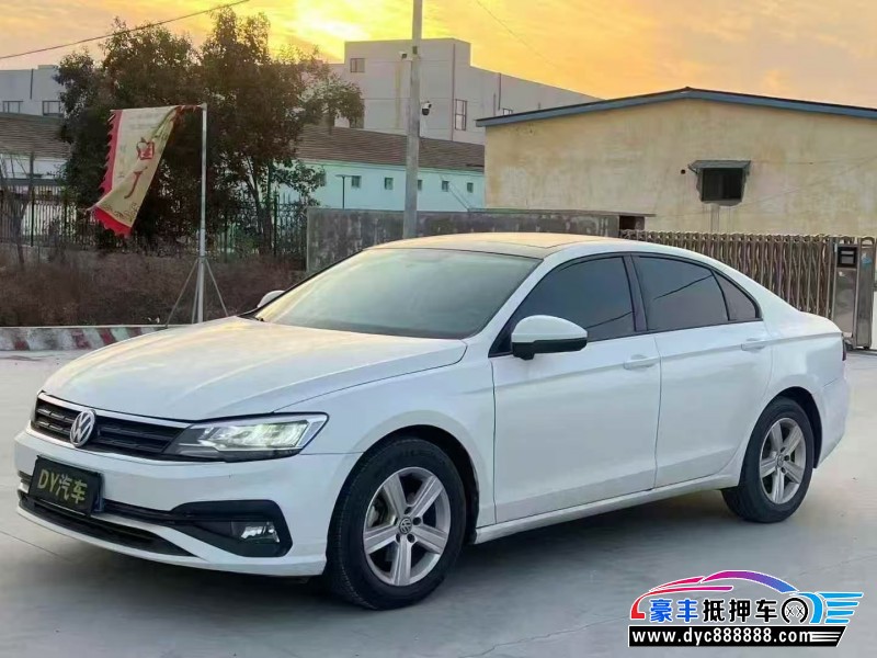 22年大众凌渡轿车抵押车出售