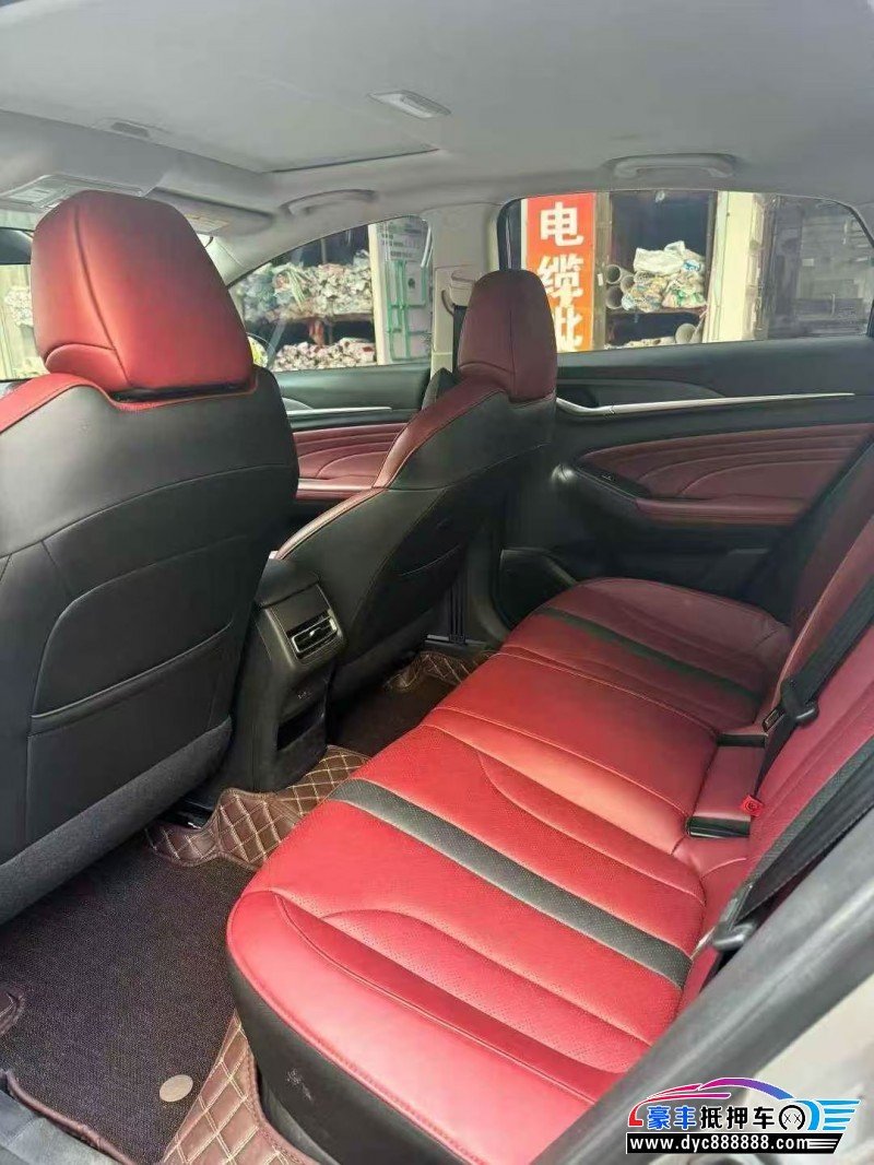 22年长安逸动轿车抵押车出售