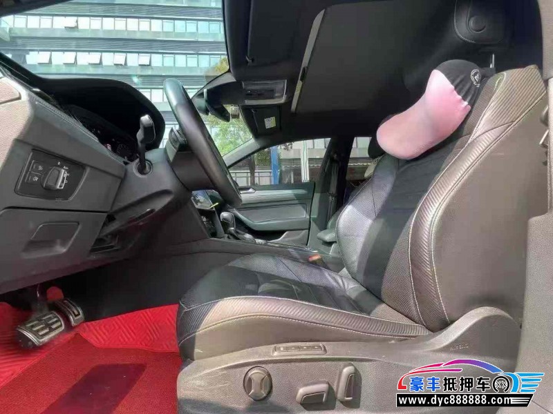 20年大众CC轿车抵押车出售