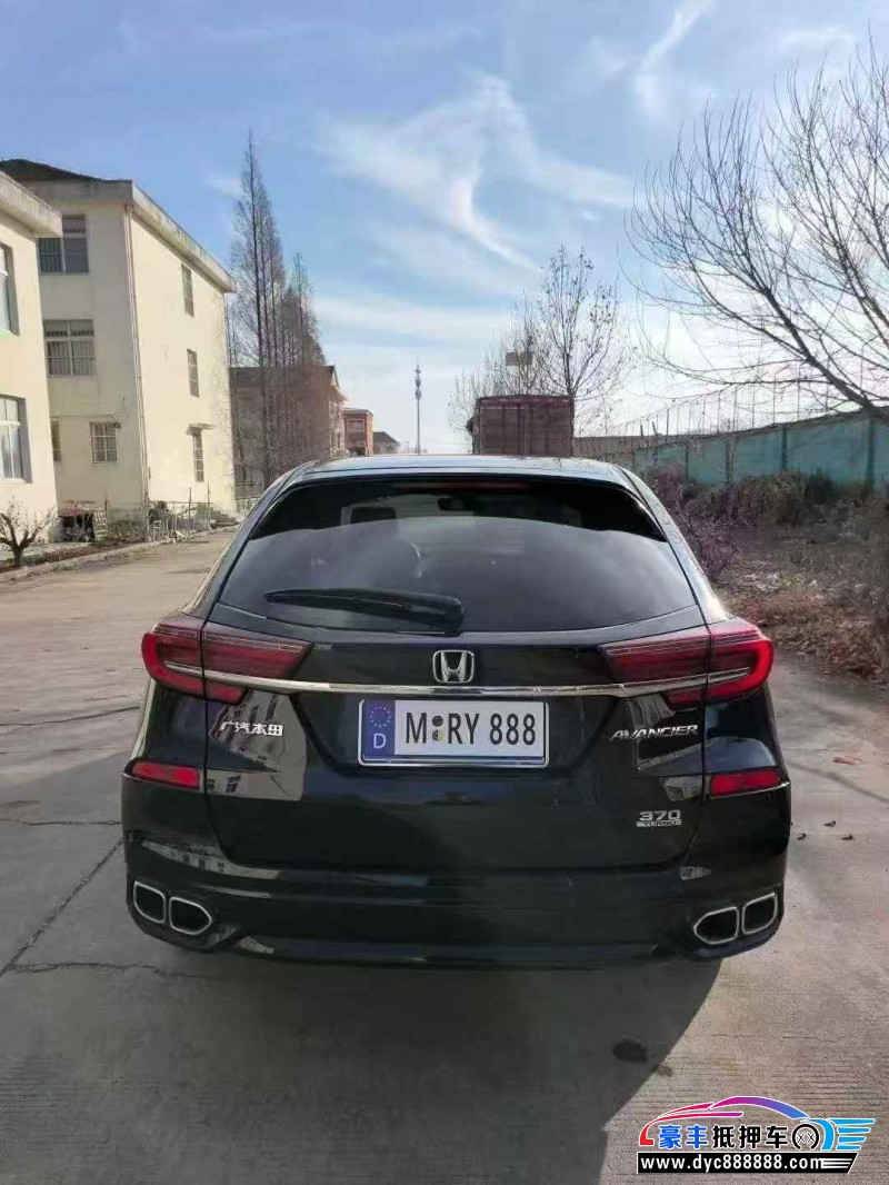 22年本田冠道轿车抵押车出售