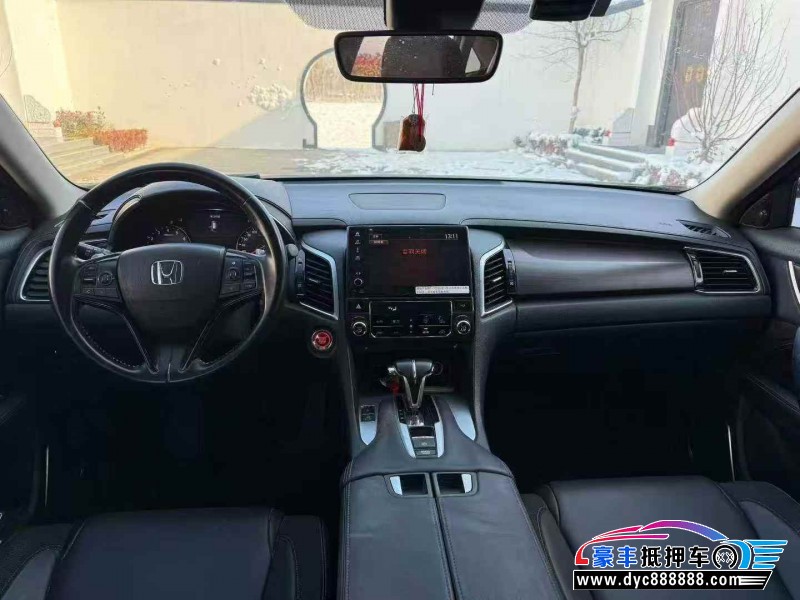 19年本田冠道轿车抵押车出售