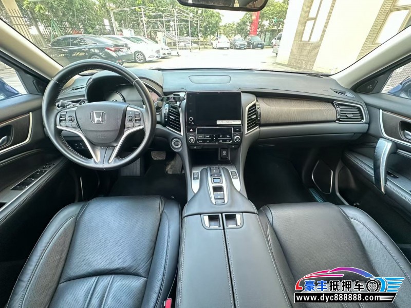 21年本田冠道轿车抵押车出售