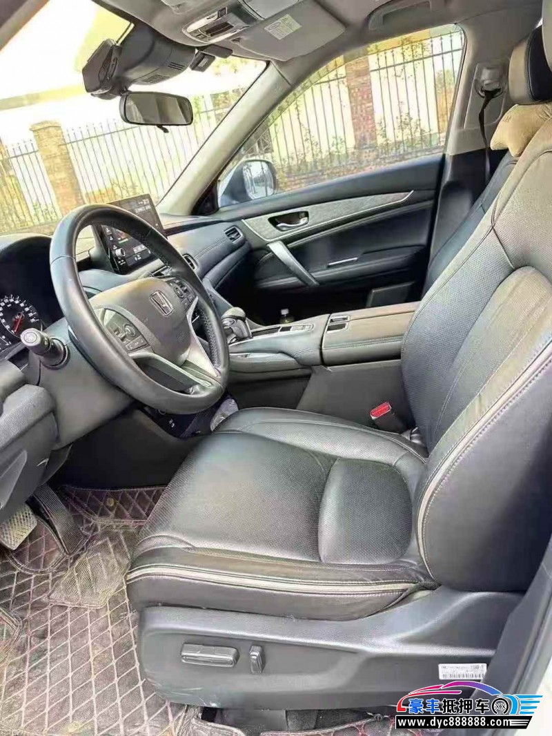 23年本田冠道轿车抵押车出售