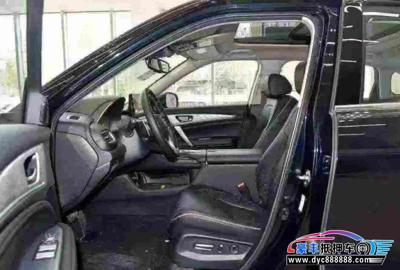 25年本田冠道轿车抵押车出售