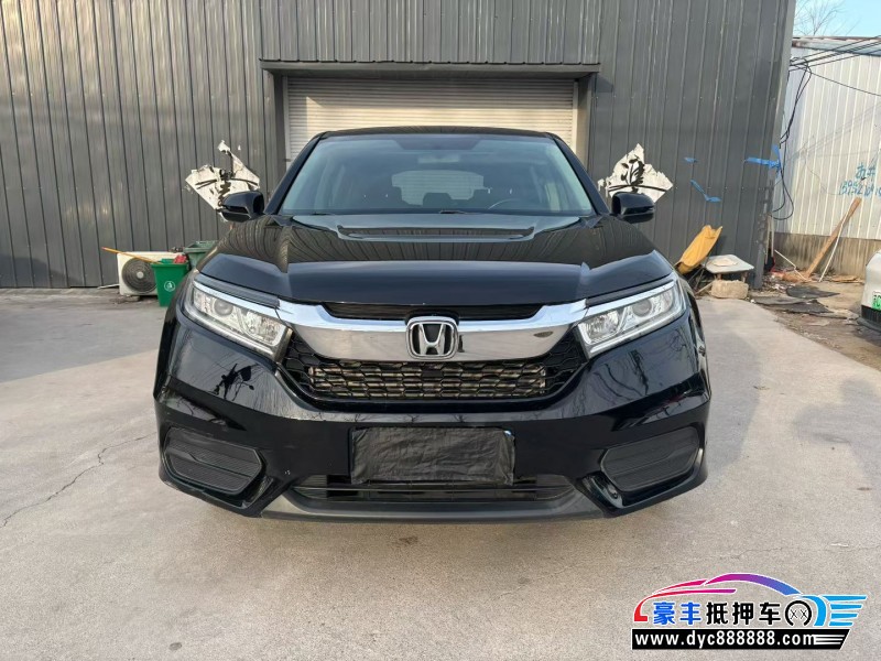 17年本田冠道轿车抵押车出售