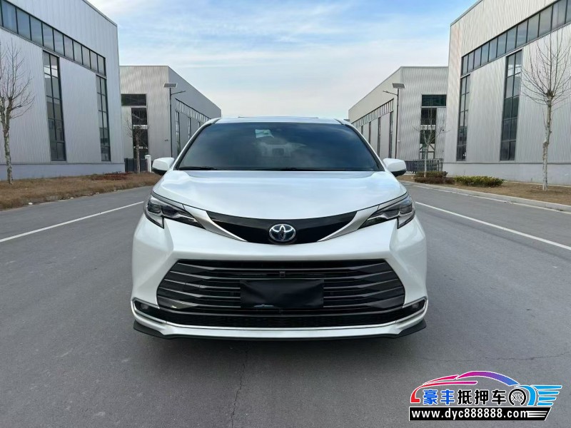 23年丰田塞纳轿车抵押车出售