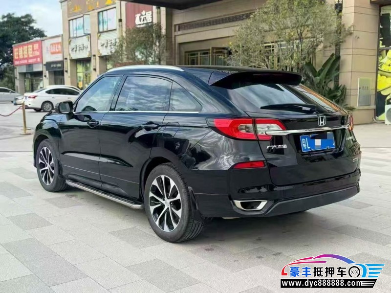 18年本田冠道轿车抵押车出售