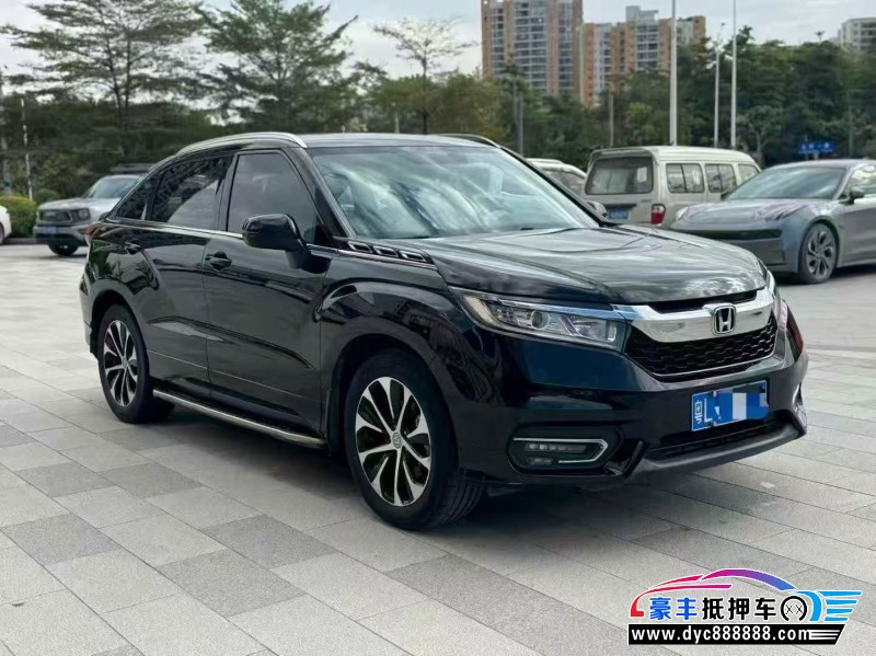 18年本田冠道轿车抵押车出售