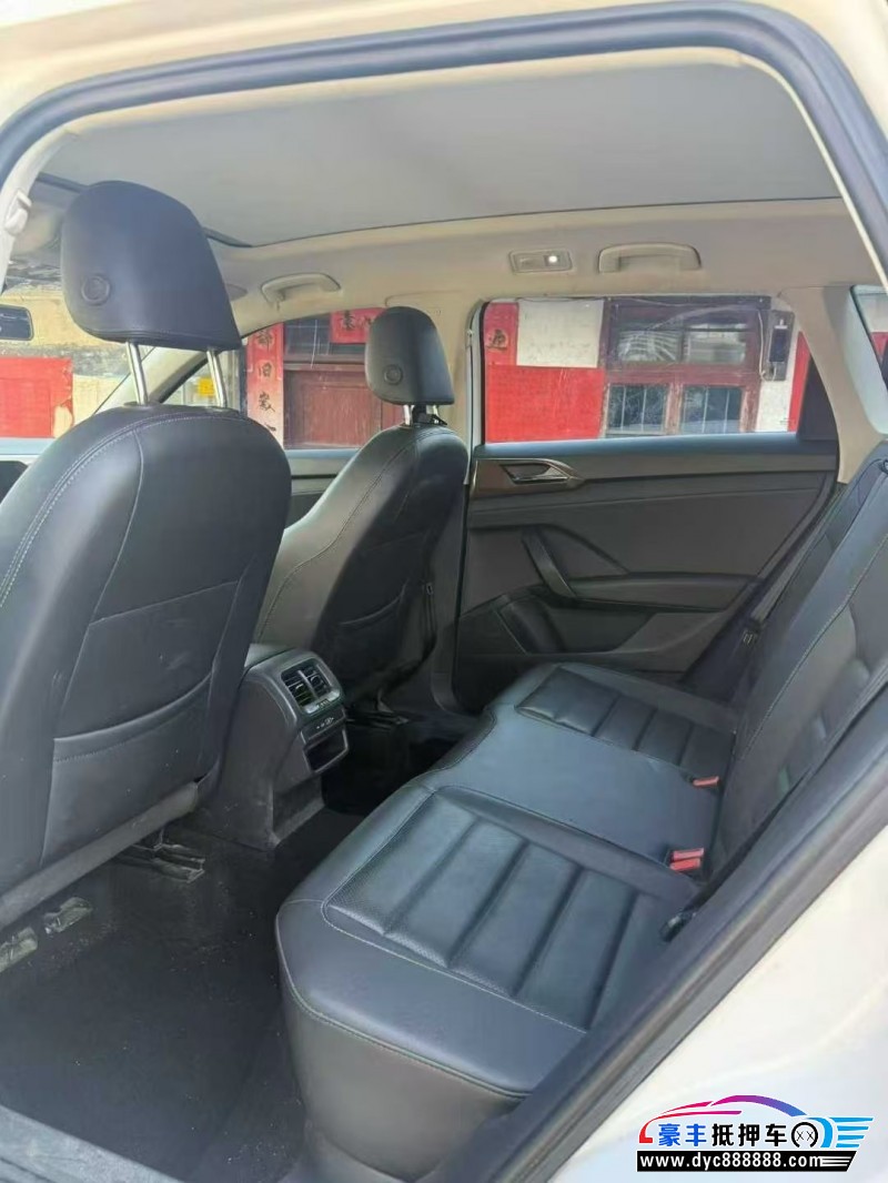 22年大众途岳轿车抵押车出售