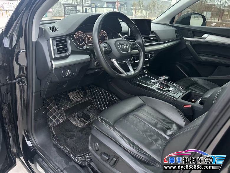 21年奥迪Q5轿车抵押车出售
