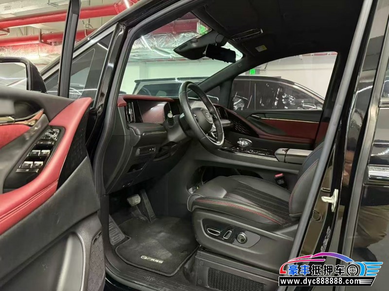 23年传祺M8轿车抵押车出售