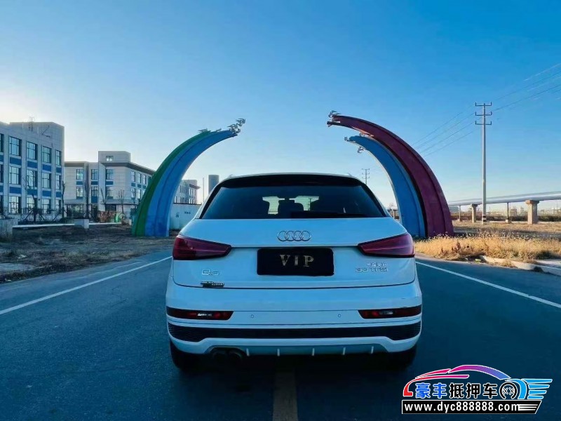 19年奥迪Q3轿车抵押车出售