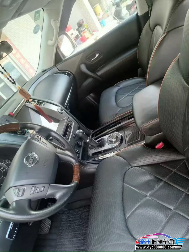 18年日产途乐轿车抵押车出售