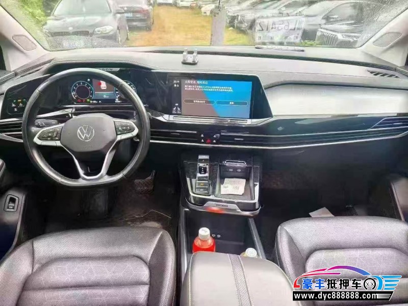 22年大众揽镜轿车抵押车出售