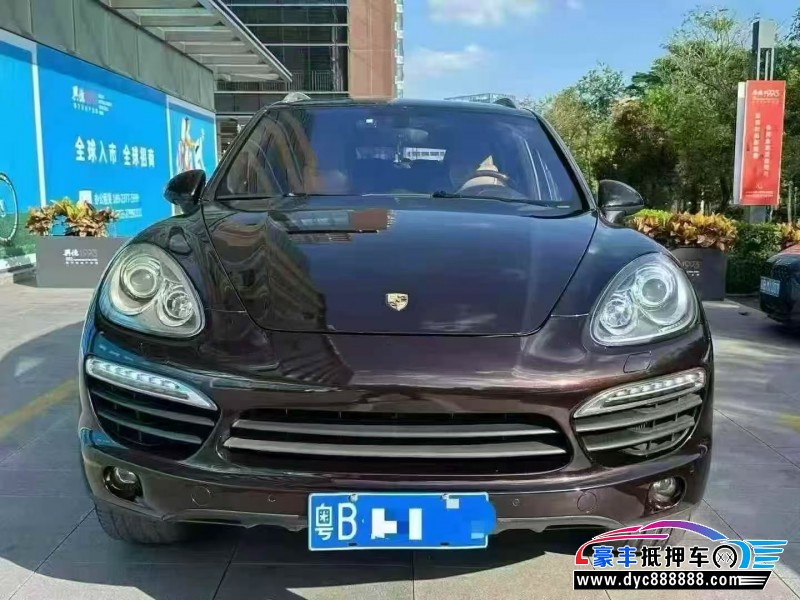 14年保时捷卡宴轿车抵押车出售