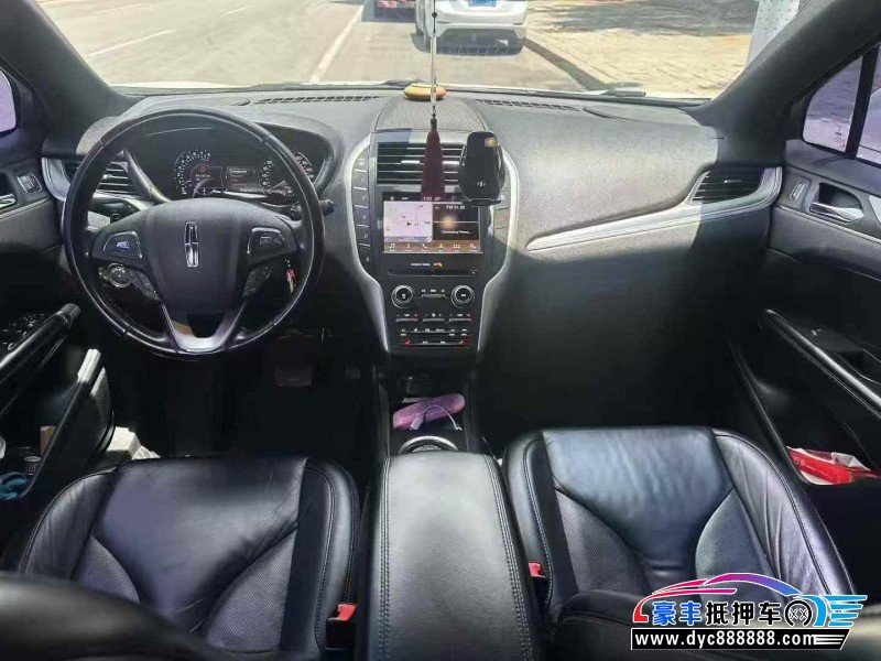 18年林肯MKC轿车抵押车出售