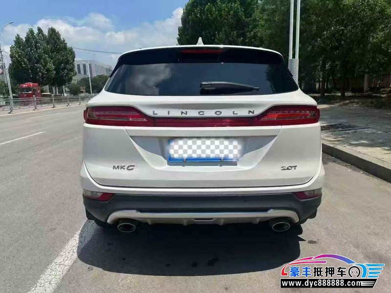 18年林肯MKC轿车抵押车出售