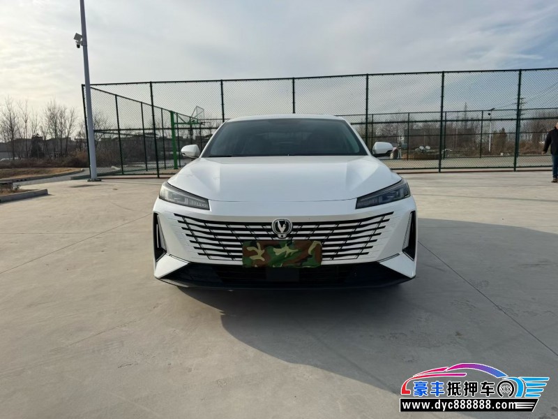 25年长安逸动轿车抵押车出售