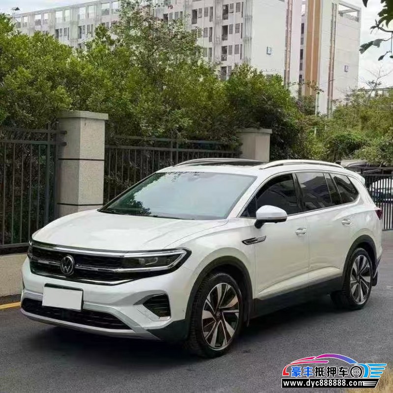 23年大众揽镜轿车抵押车出售