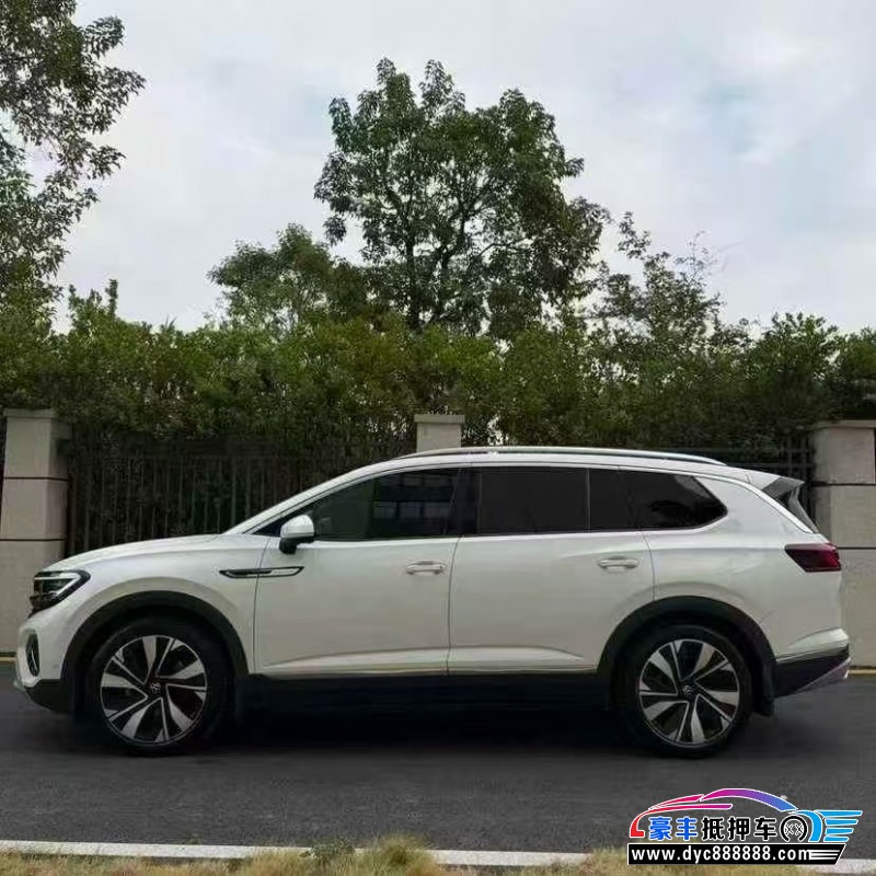 23年大众揽镜轿车抵押车出售