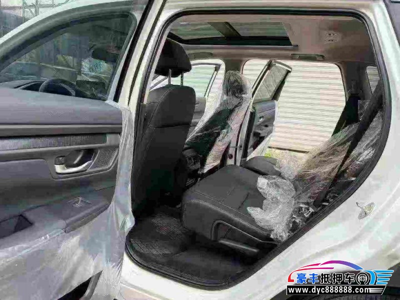 25年本田CR-V轿车抵押车出售