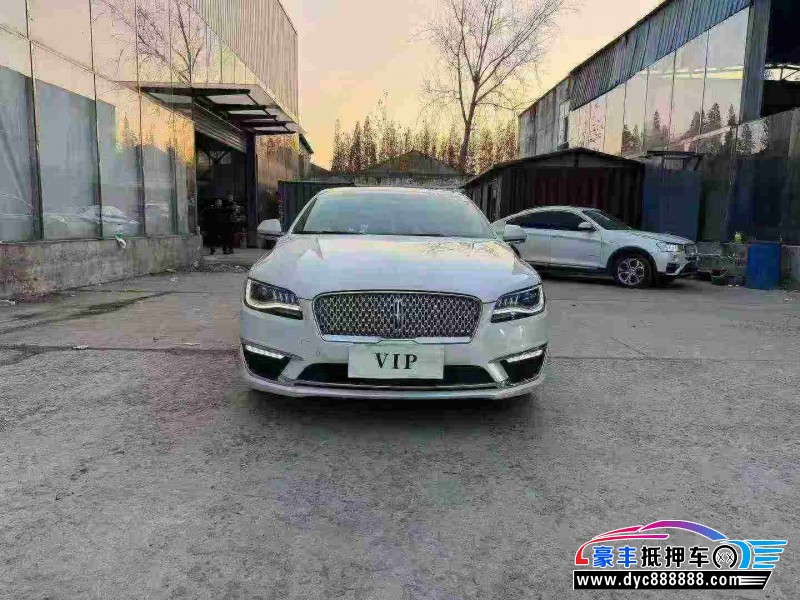 抵押车出售20年林肯MKZ轿车