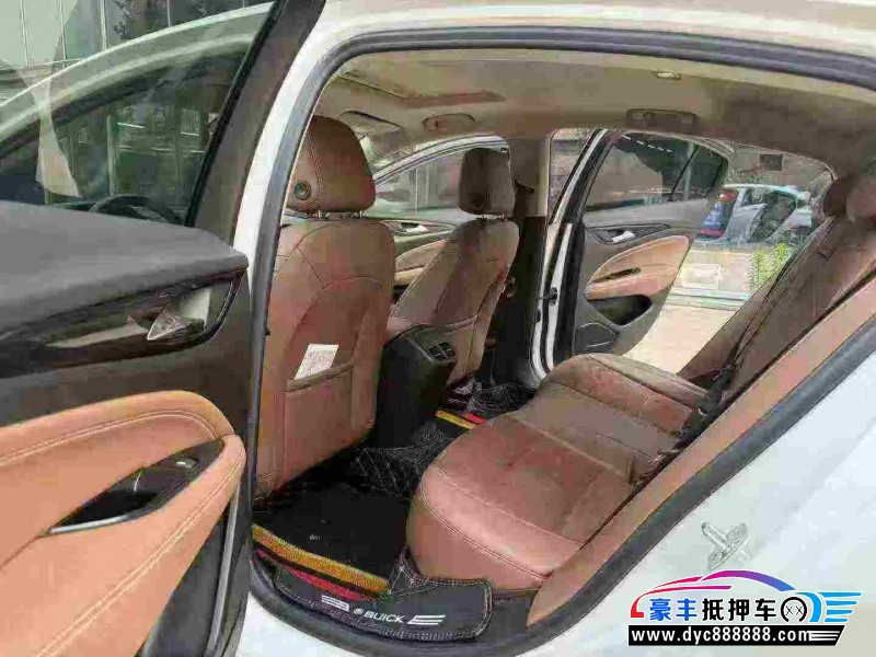 22年别克君威轿车抵押车出售