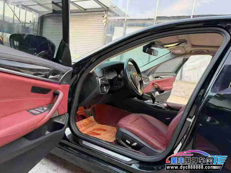 22年宝马5系轿车抵押车出售